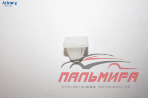 ВИНТ КРЕПЛЕНИЯ КРОНШТЕЙНА МОЛДИНГА ПОРОГА  SONATA