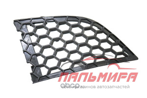 РЕШЕТКА БАМПЕРА ПРАВАЯ A132803536