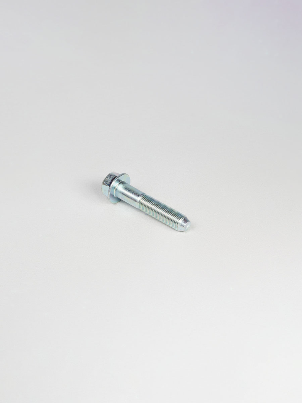 Болт крепежный амортизатора LACETTI AVEO