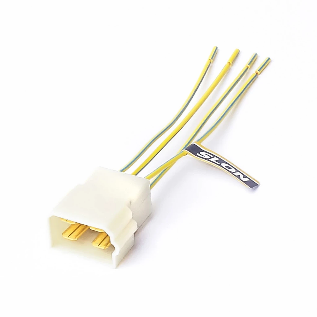 КОЛОДКА РАЗЪЕМОВ (4-КОНТАКТ.) 6,3 С ПРОВОДОМ (ПАПА) "SLON"