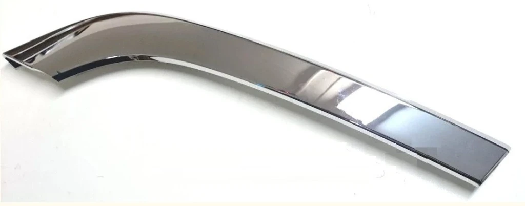 (!!!) МОЛДИНГ ПЕРЕДНЕГО БАМПЕРА НИЖНИЙ ПРАВЫЙ LADA VESTA